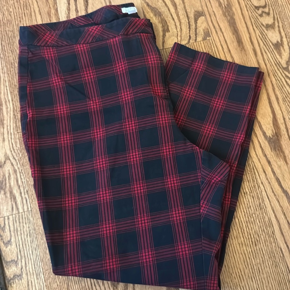 J Jill size 20 red and black plaid Premium Bi-Stretch